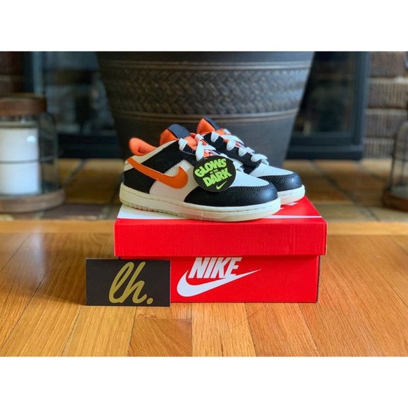 Size 10c Nike Dunk Low  PRM "Halloween" DM0717-100 - Picture 4 of 7